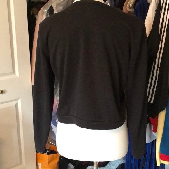 Super Cute Long Zipper Sleeve Simple Black Top - Picture 5 of 7